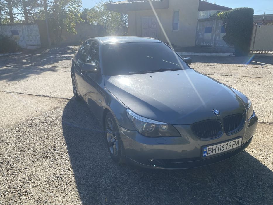 Продам БМВ Е60 530D