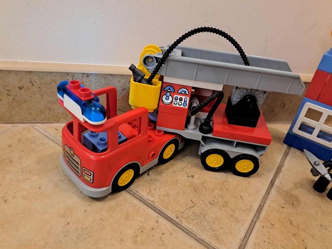 Lego duplo 10592 wóz strazacki