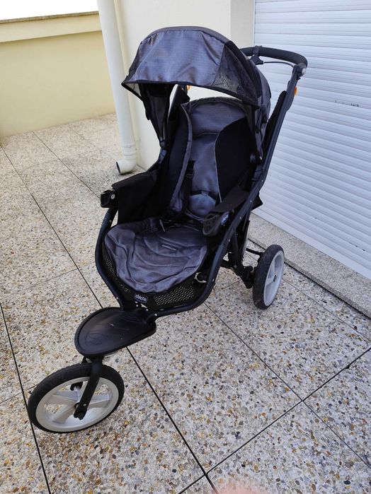 Carrinho bébé + coque + berço Chicco