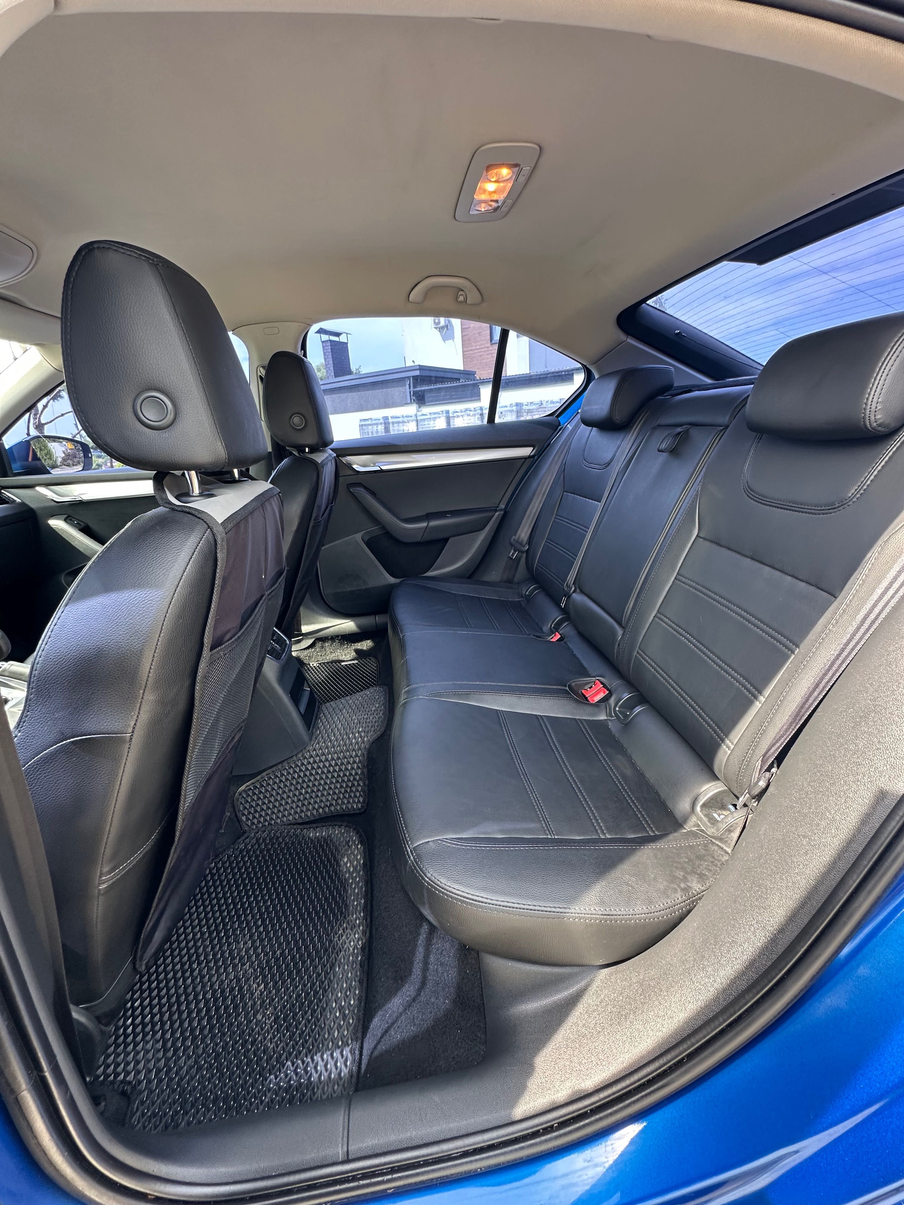 Продаж авто Skoda Octavia A7 2.0 дизель