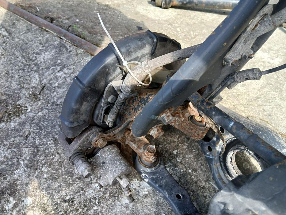 Braço de suspensão trás esquerdo KIA Sportage III (SL)