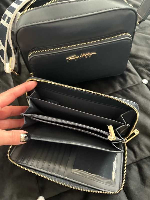 Tommy Hilfiger duży portfel granatowy