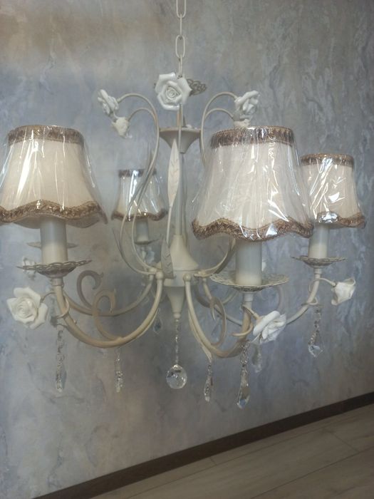 Люстра по низькій ціні!