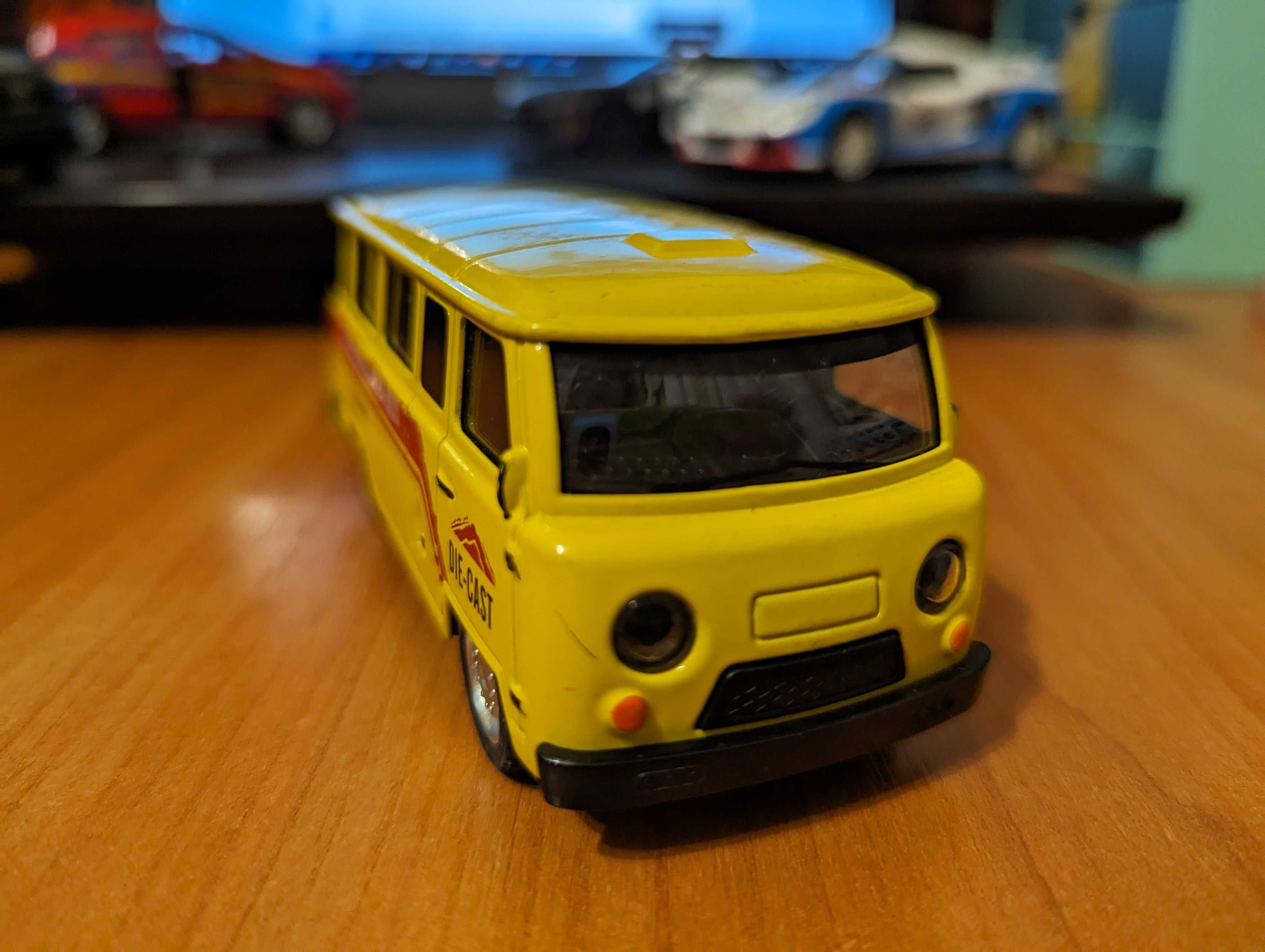 Металева машинка інерційна off-road mini-bus die-cast (світло, звук)