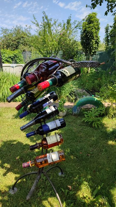 Стойка кованая  для вина