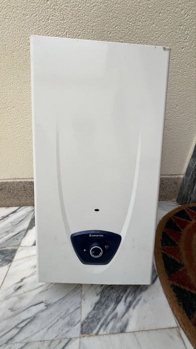 Esquentador a gás Ariston BLUE CONTROL 11L Gás Natural