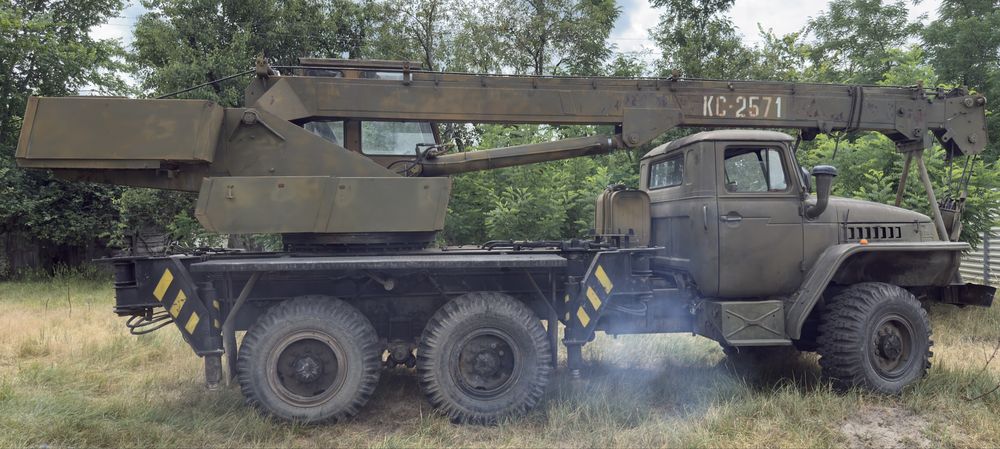 Автокран КС-2571 6 тоник з Хранения