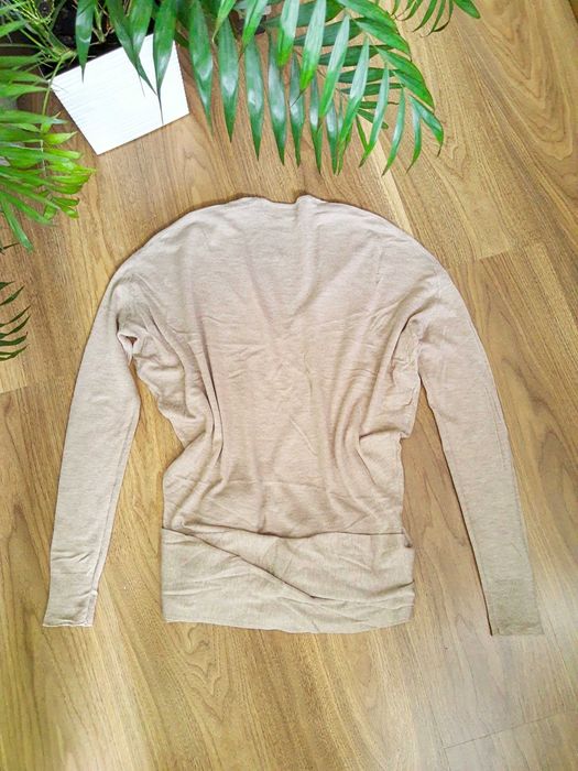 Zara beżowy cienki sweterek M z wiązaniem nude basic minimalizm