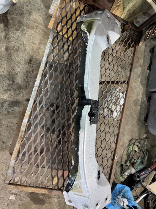 Передняя панель Mercedes ml, w163 , замок капота