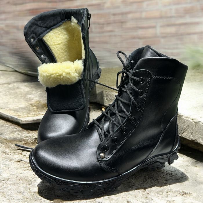 Бберці зимові на змейке хутро шкіра 36-46.