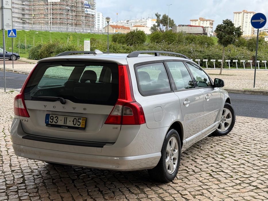 Volvo V70 2.4 D5 185cv •2009/11 •190.000km •Nacional •Manutenção Volvo