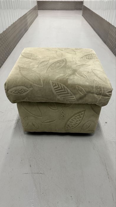 PUFA 1– Zielona, wzór liści, OTWIERANA ze schowkiem (47 × 47 × 40 cm)