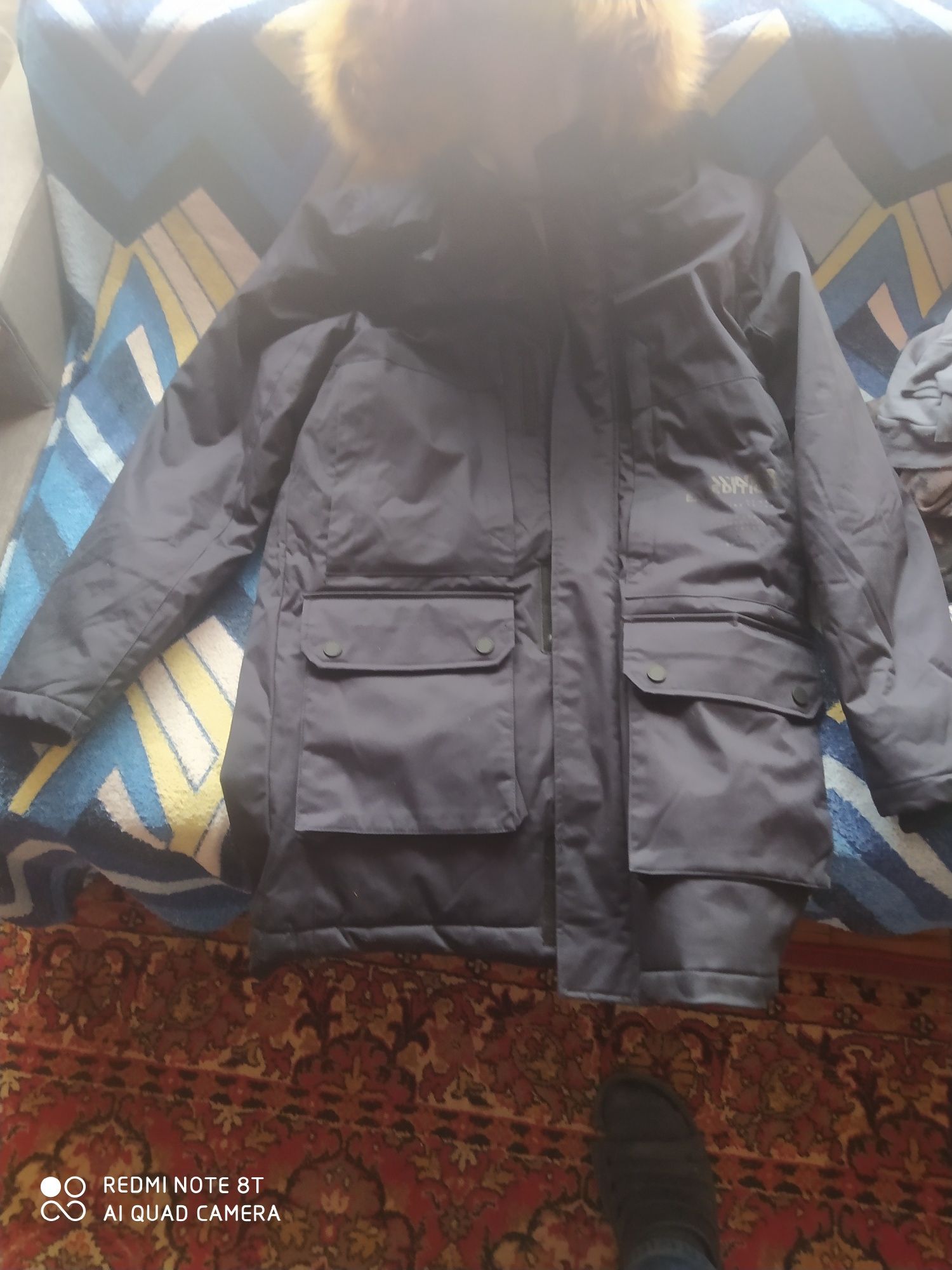 Продаются две зимние курточки
