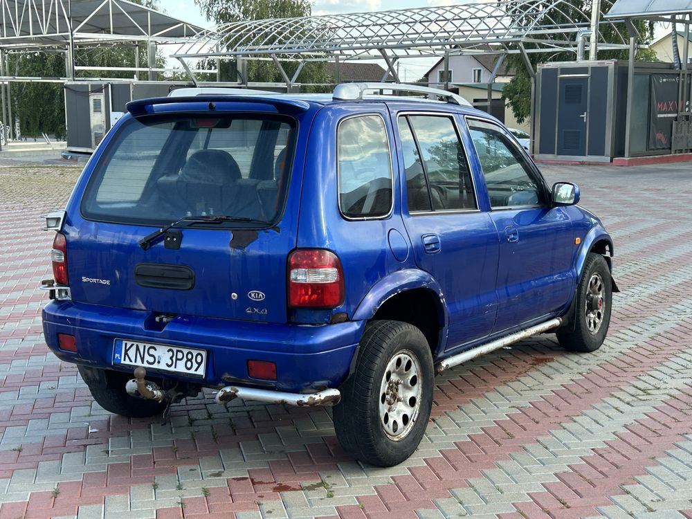 Продам Kia Sportage 4x4