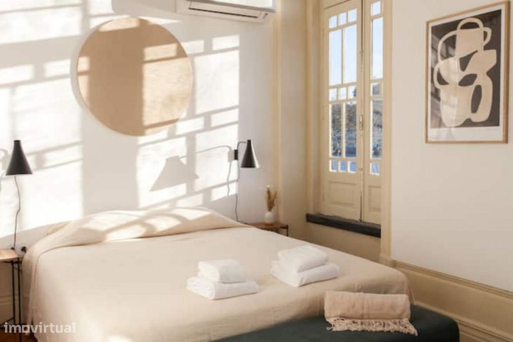 693243 - Quarto com cama de casal em...