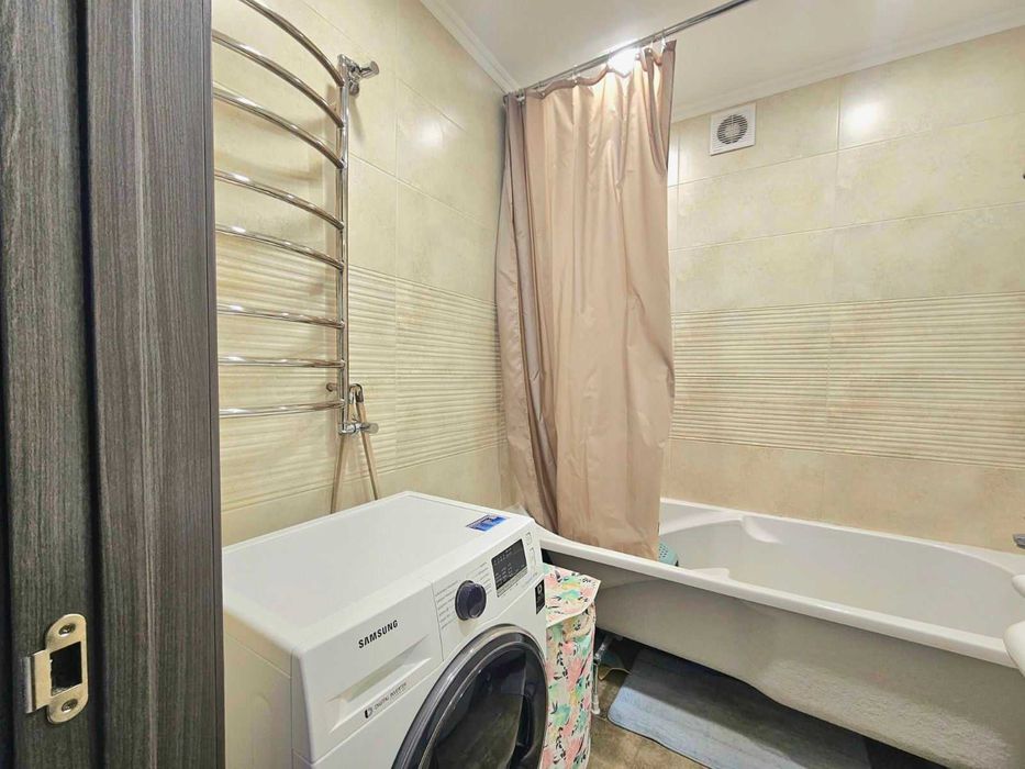 Розкішна  3 кім.кв з ПАНОРАМНИМ видом на Дніпро (і)