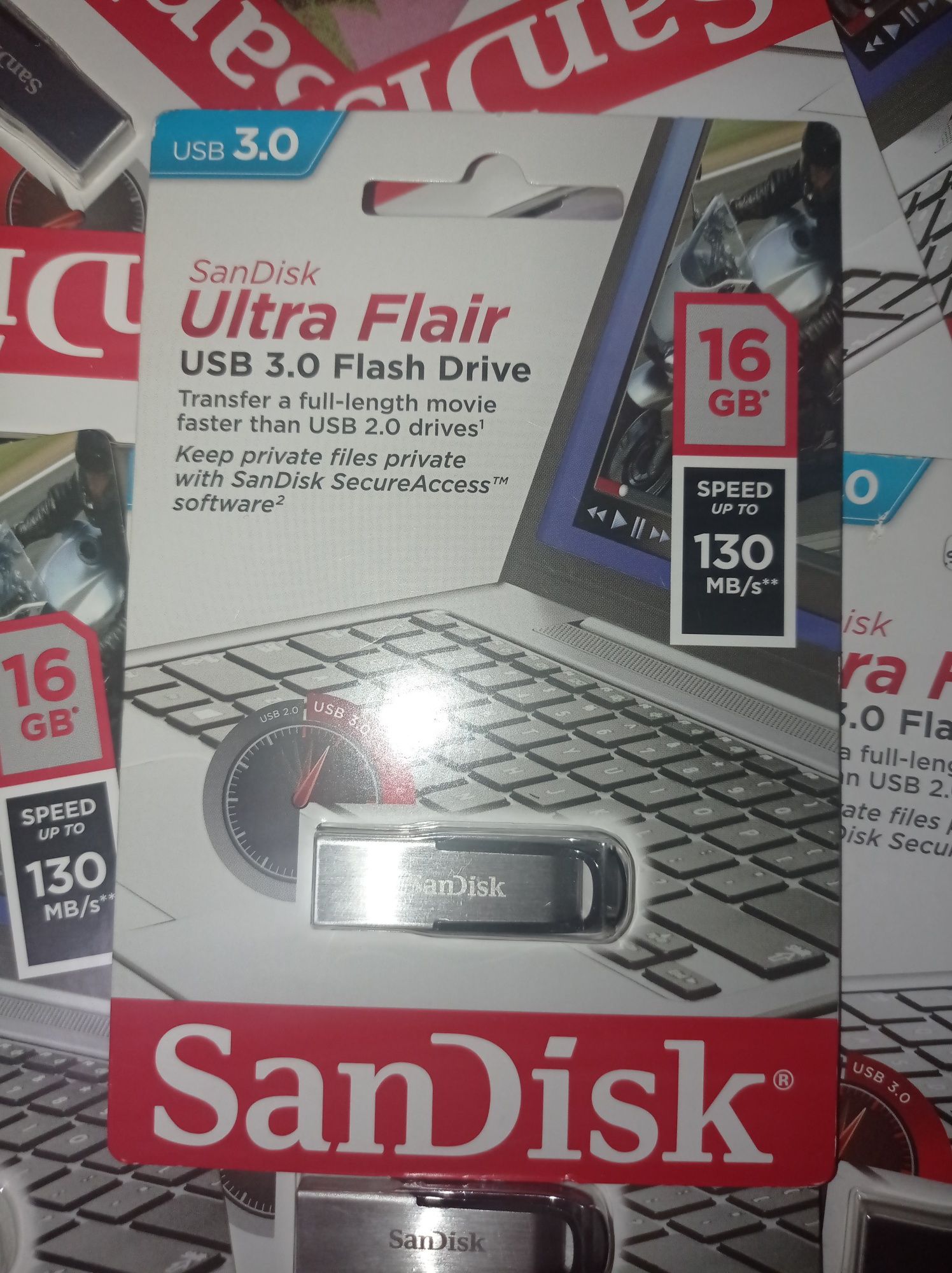 Флешка  SanDisk Ultra Flair 16GB Black (SDCZ73-016G-G46)