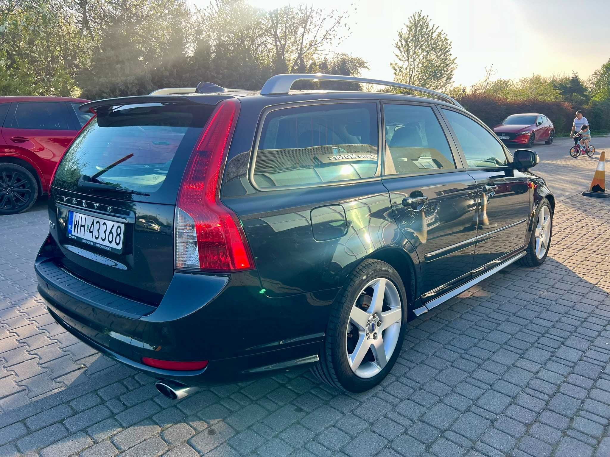 Volvo V50 D5 180KM R design Salon PL Heico Szyberdach