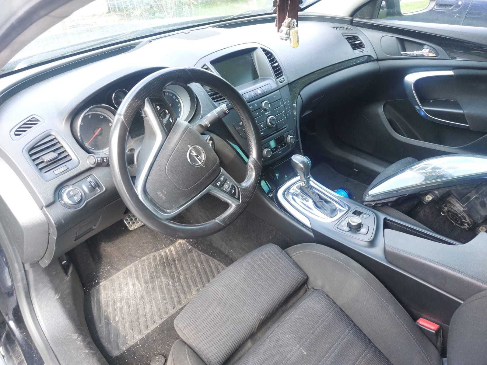 Opel Insignia A cały na części w całości na części Drzwi klapa Z20R