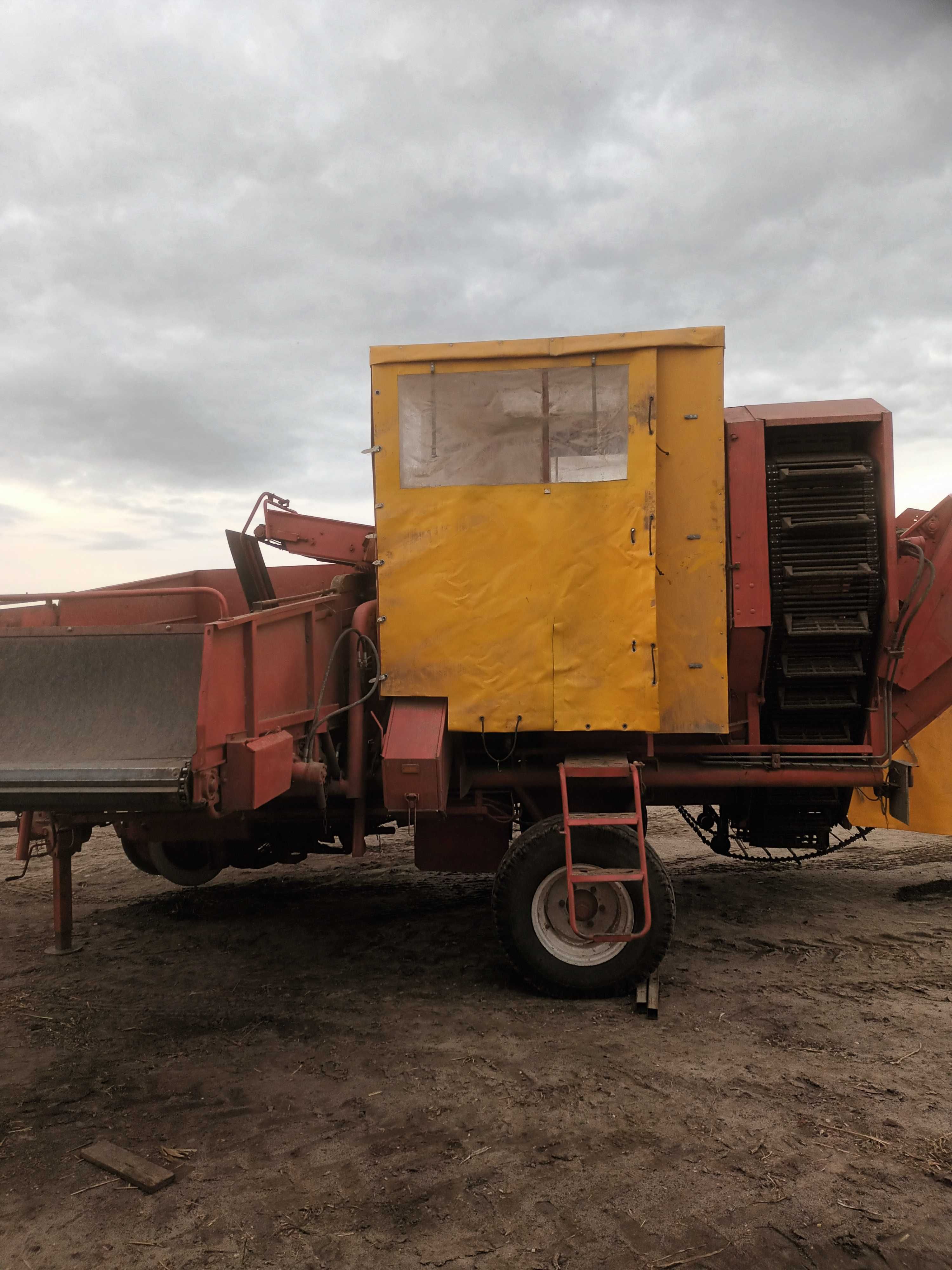 Kombajn do ziemniaków Grimme SL750