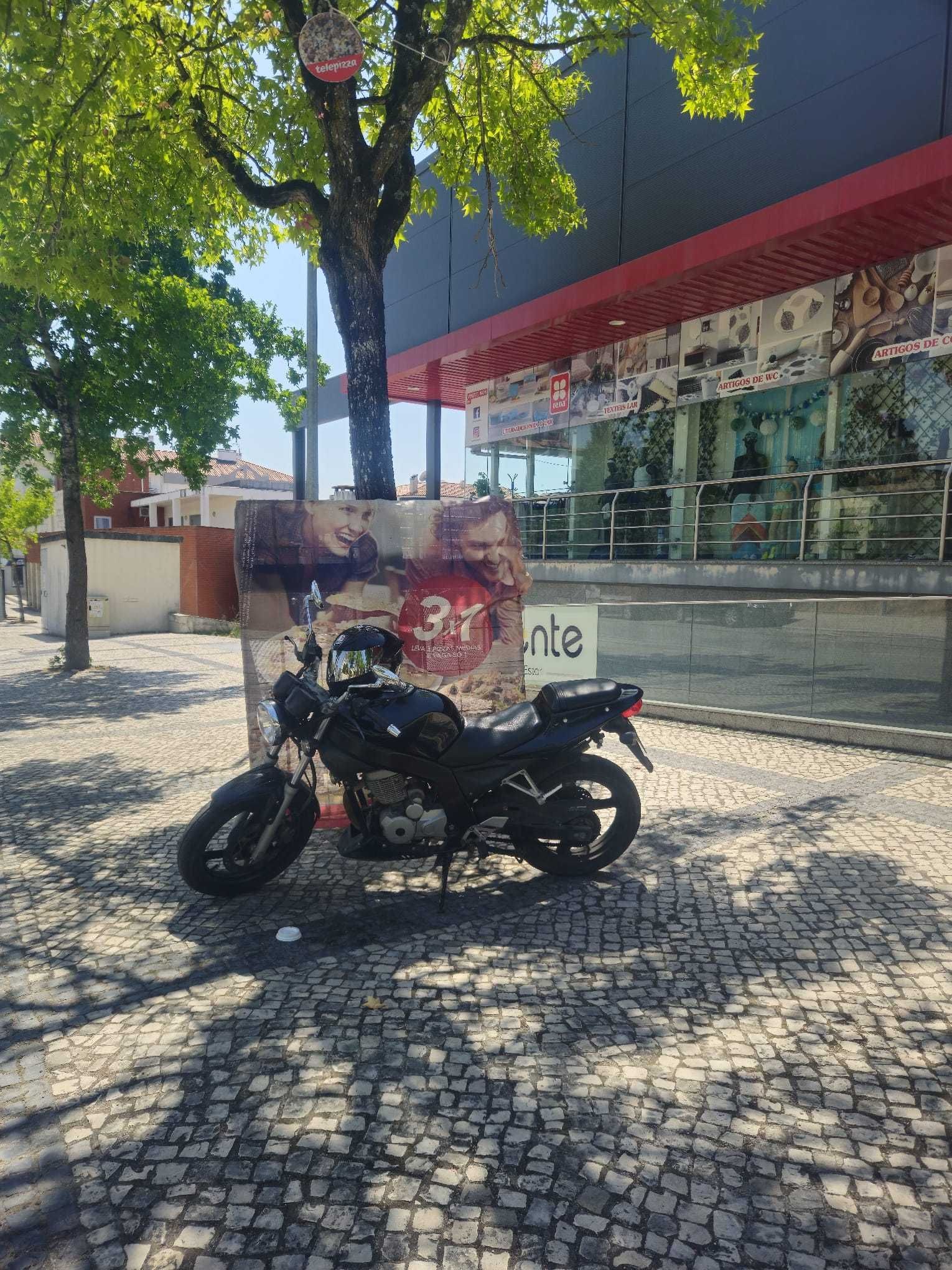 Daelim Roadwin 125
