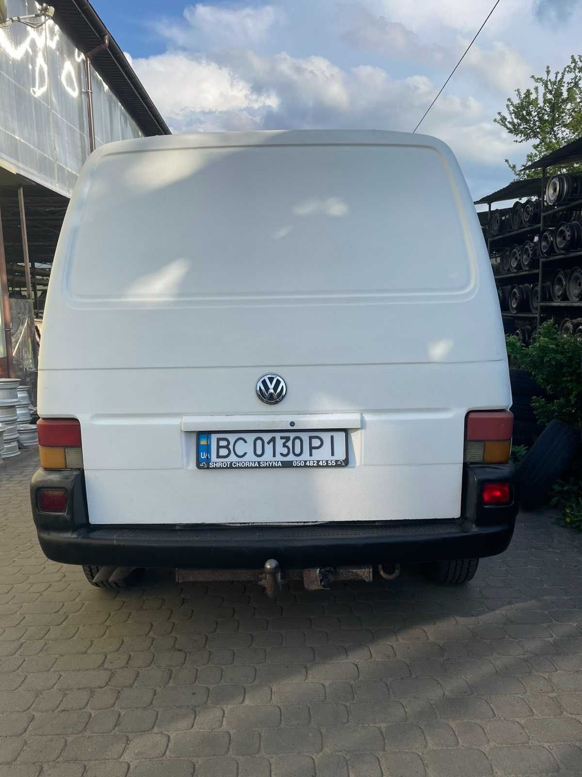 Продам VW Transporter T4 2.4d 1993р