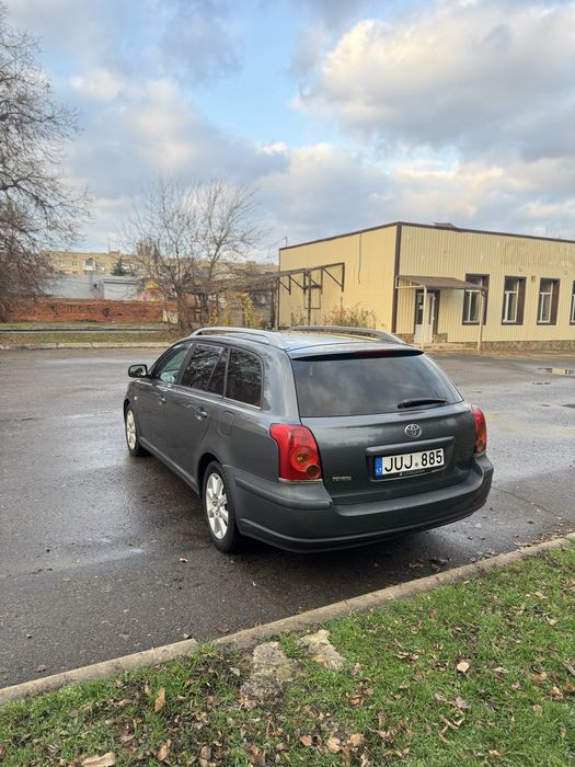 Toyota Avensis 2006р 2,0d мкпп 6ст в ідеальному стані універсал дизель
