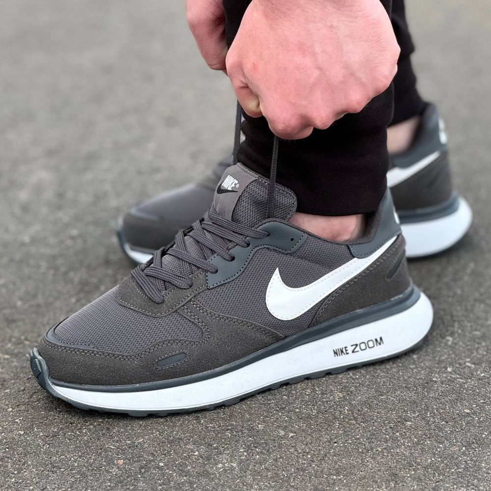 Чоловічі Кросівки Найк сірий з білим NIKE grey white sport 40-44 рм.