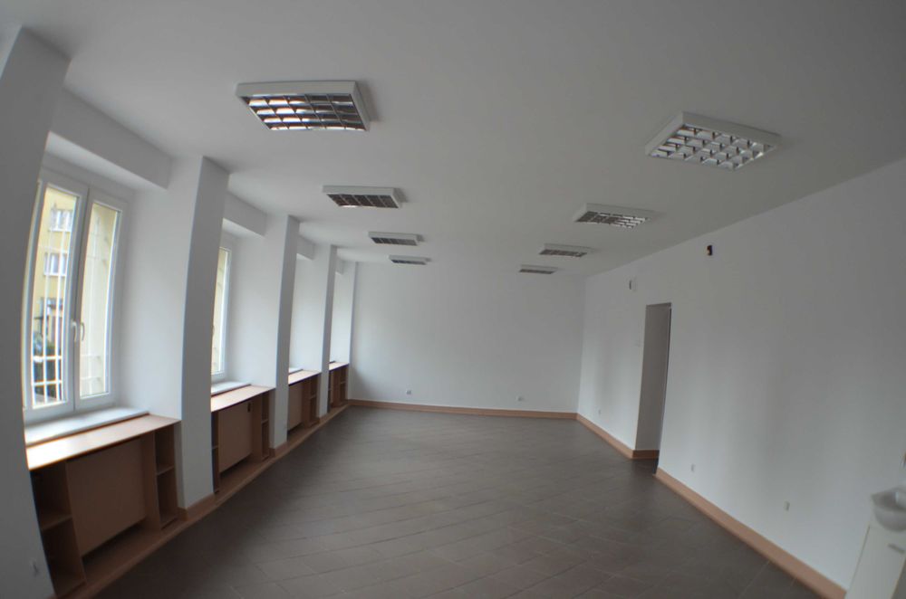 Do wynajęcia lokal biurowo-usługowy 65m2 Parter Centrum Bytomia