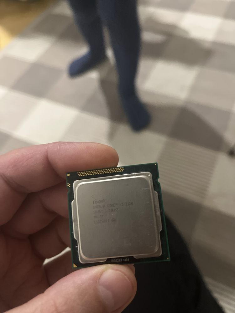 Продам память Kingston DDR 3 4Gb