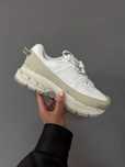 Кросівки Nike Zoom Vomero Roam White/Beige premium