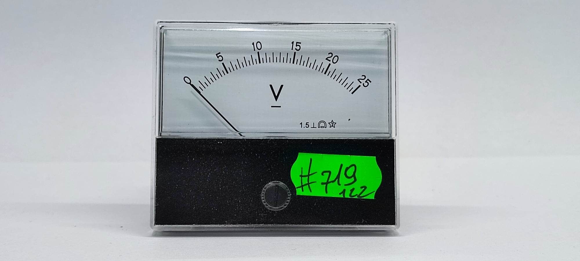 #719 Miernik / zegar 25V Voltmeter