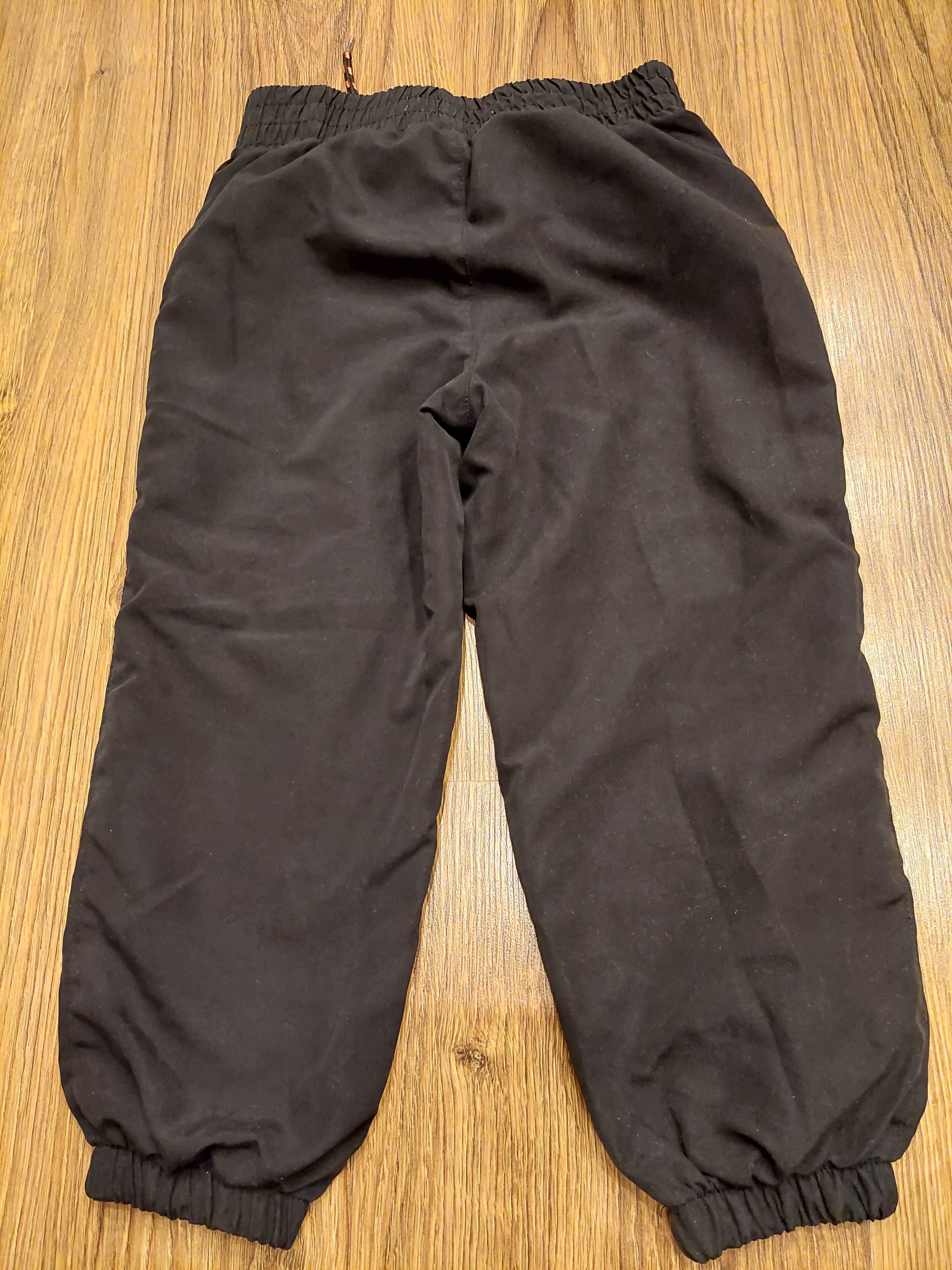 Spodnie cienkie czarne primark 104