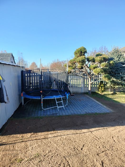 Trampolina dla dzieci