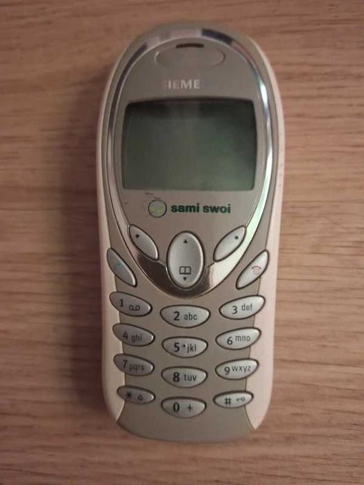 Telefon komórkowy Siemens A52 z ładowarką