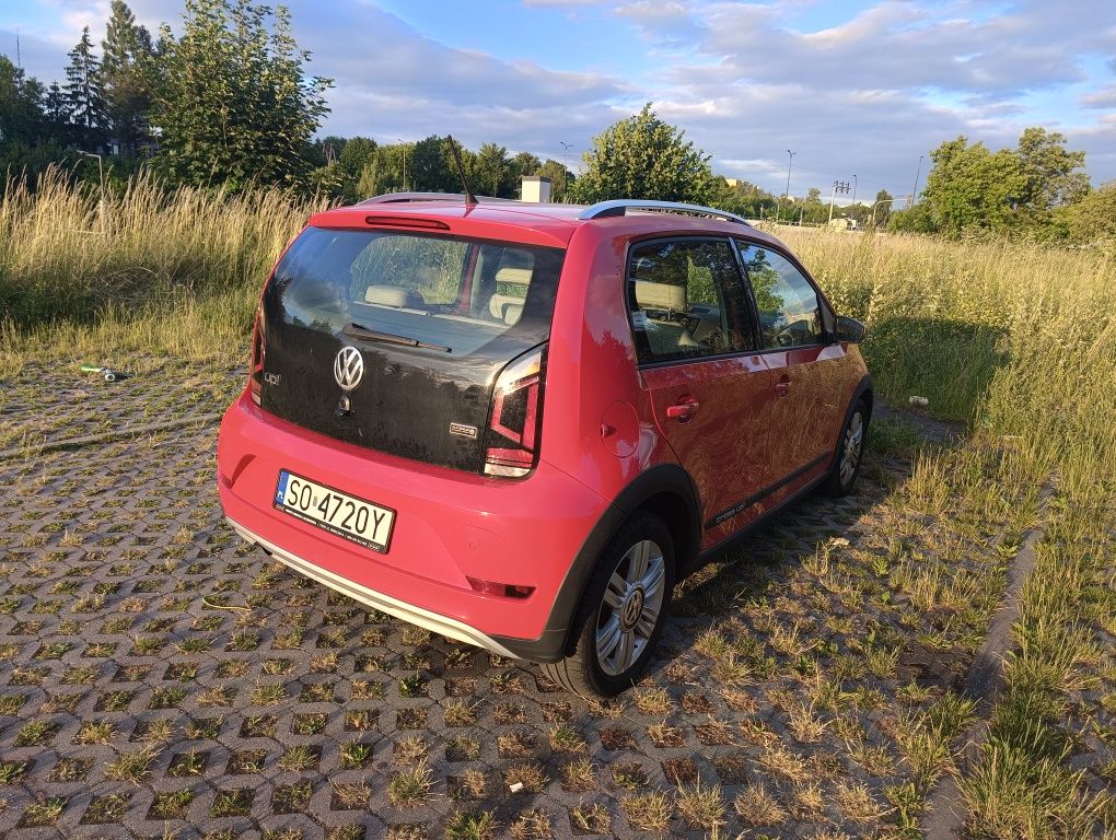 Volkswagen Up! VW Up! Cross