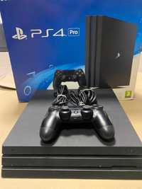 PS4 PRO|1tb|pad|2 gry