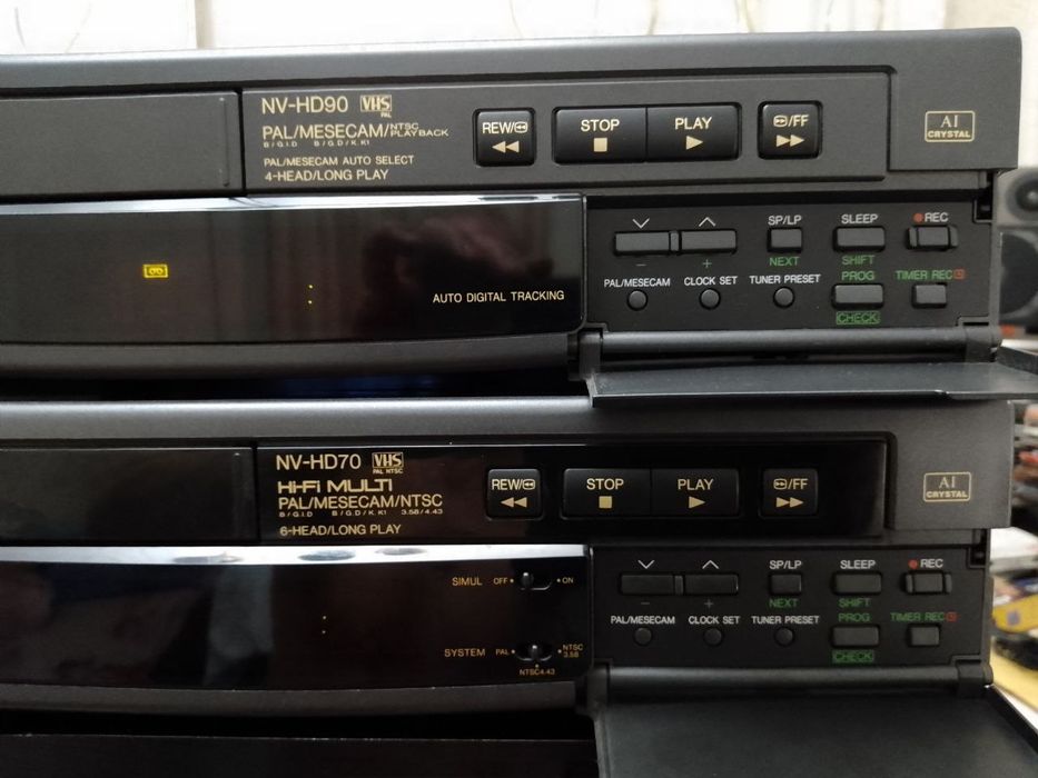 Видеомагнитофон Panasonic