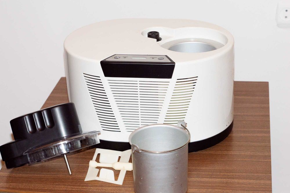 Maszyna do lodów Camry CR 4460 z agregatem | Lody domowe w 1h