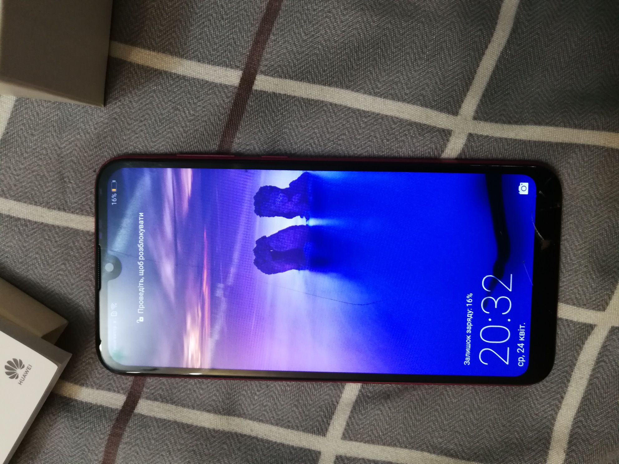 Продам смартфон Huawei Y7 2019