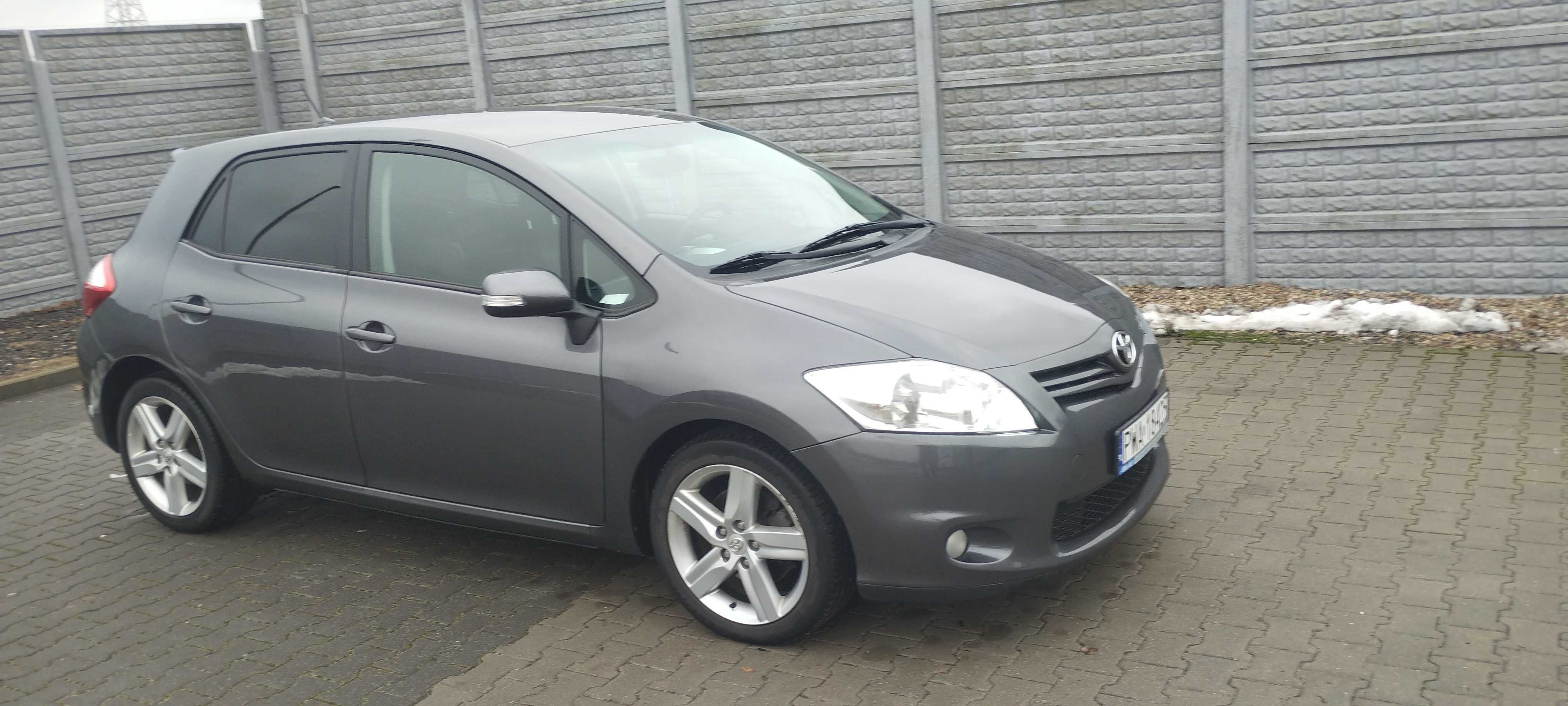 Toyota Auris 2010