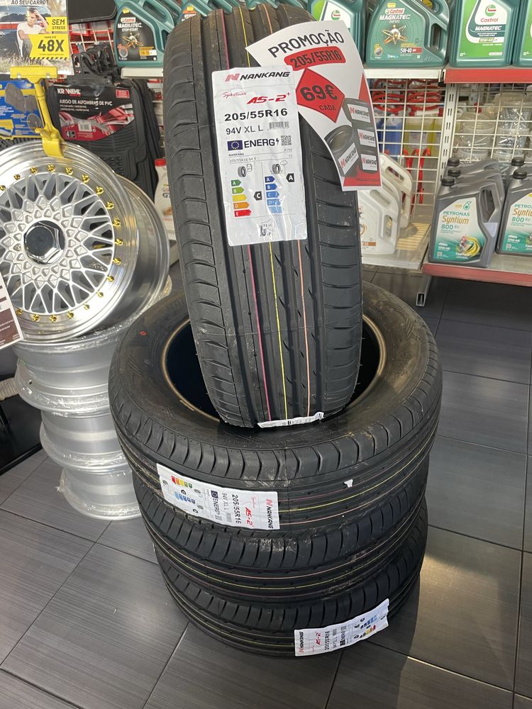 Pneus 205/55R16 Nankang novos