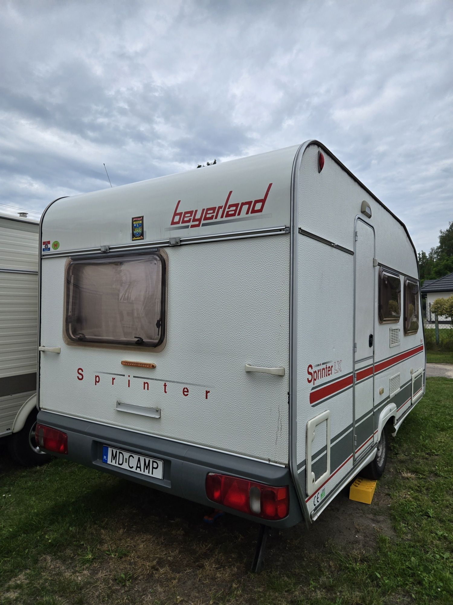 Przyczepa kempingowa Beyerland Sprinter 390 z 2003 roku!!