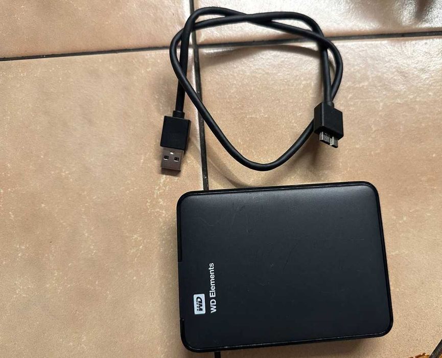 Dysk zewnętrzny WD Elements 2TB USB 3.0 – używany tylko 95 godzin