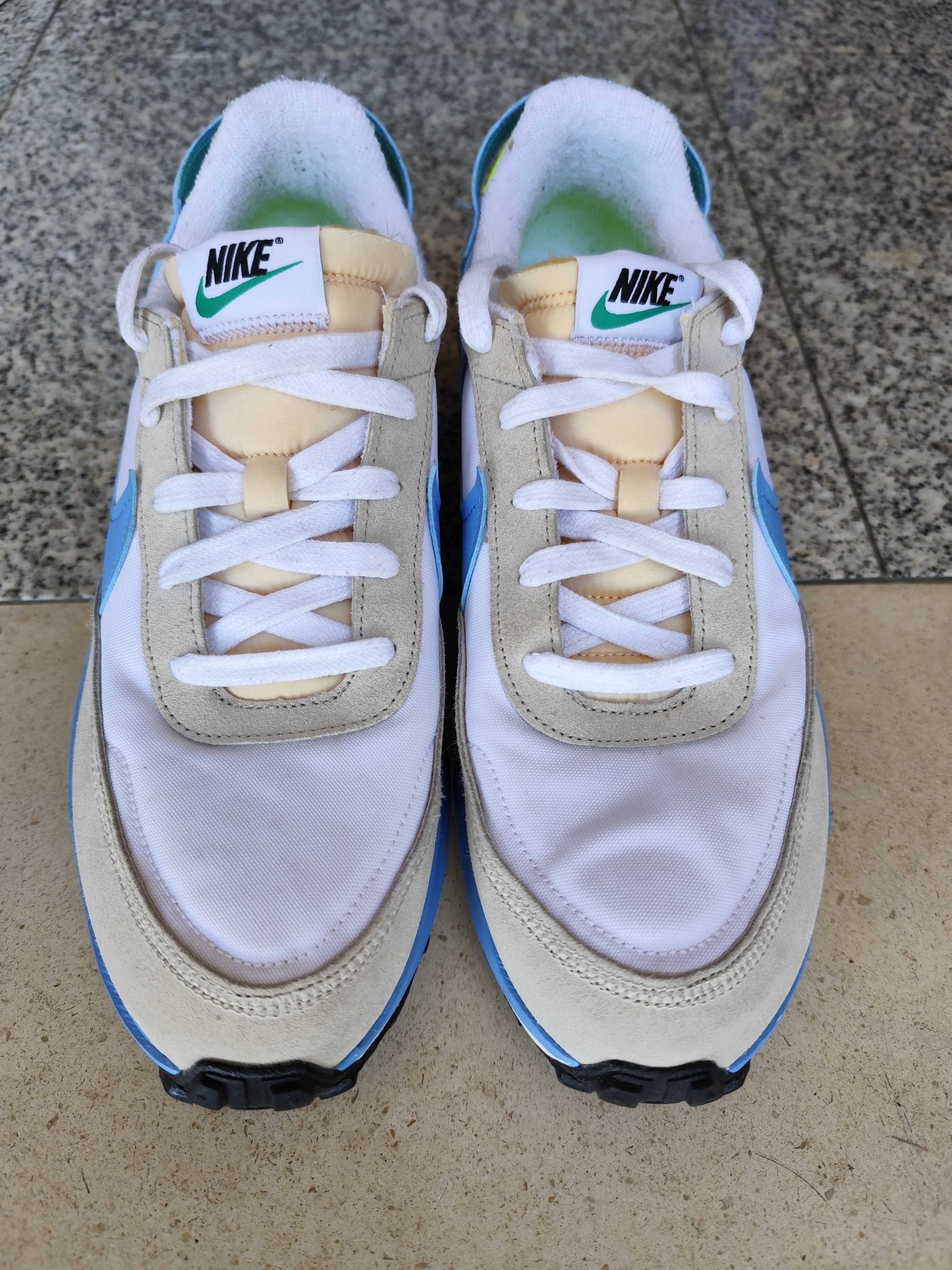 Nike Waffle Debut