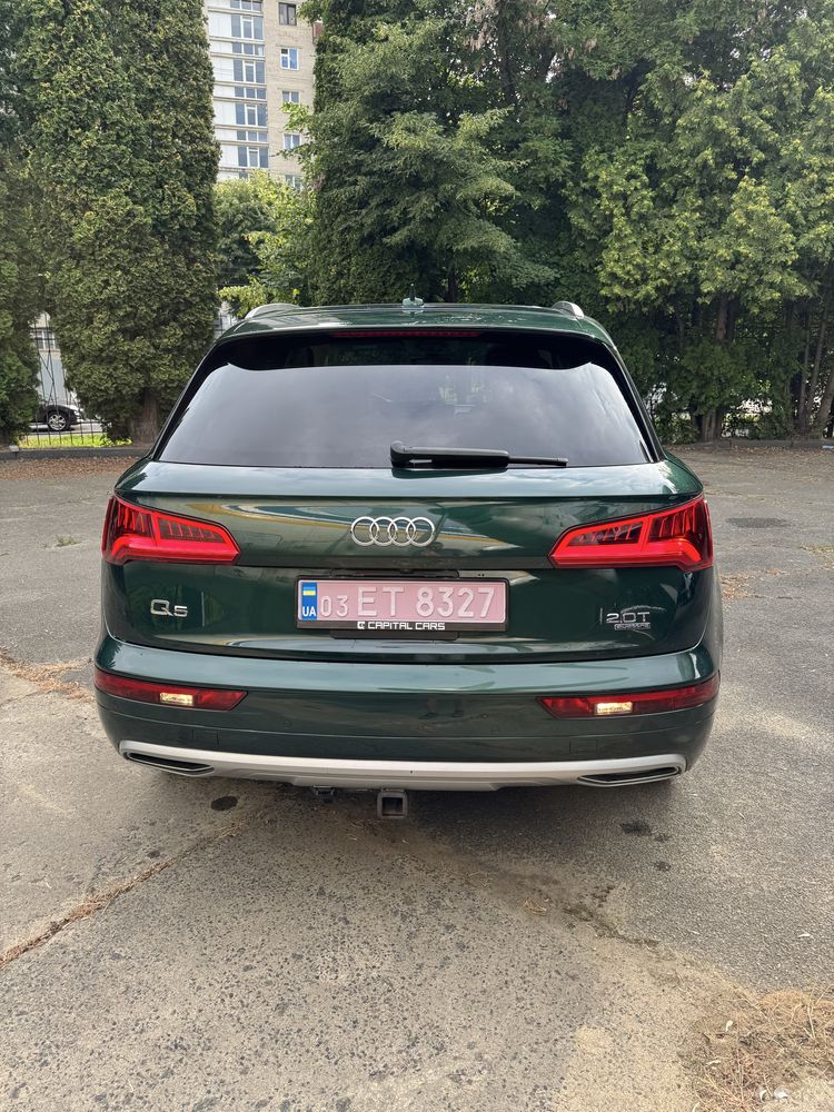 Audi Q5 2017 рік