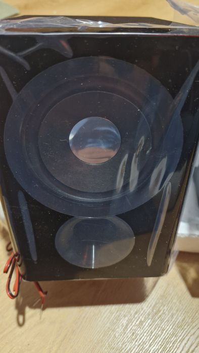 Nowe głośniki od mini wieży Philips