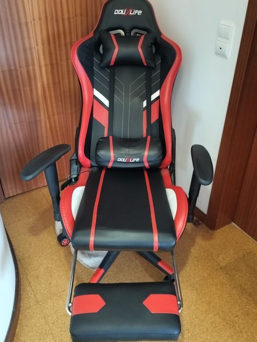 Cadeira Gamer Douxlife com 7 Pontos de Massagem