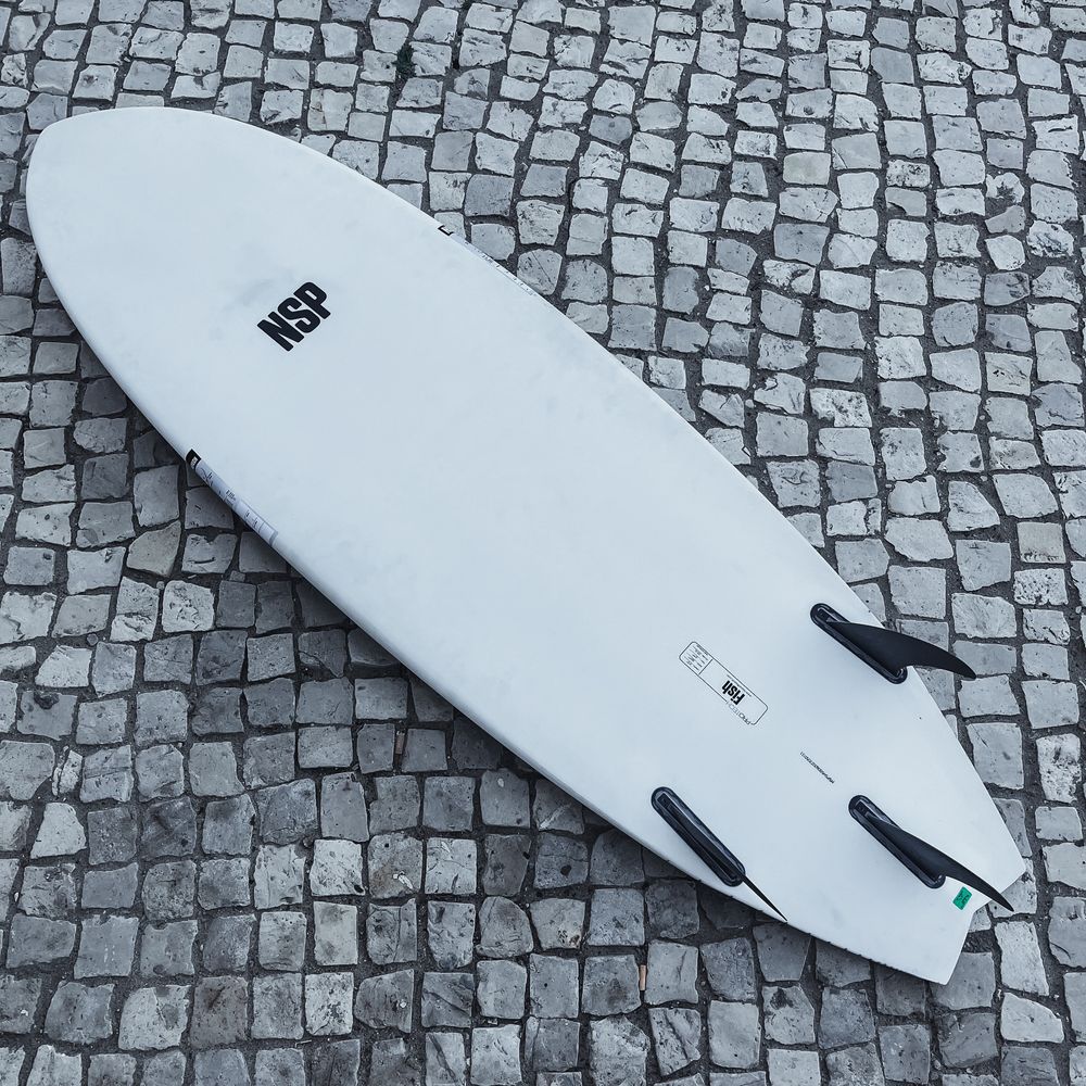 Prancha de Surf NSP 6'0 35L + Quilhas + Leash + Capa