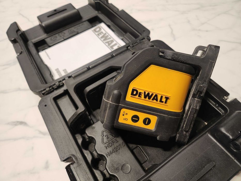 Laser Dewalt DW088